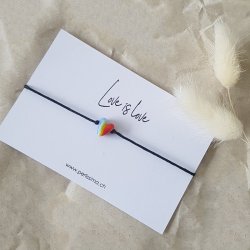 LGBTQ+ Armband mit Herz – Liebe ist Liebe | Handgemacht