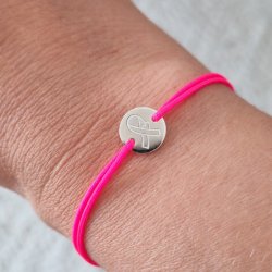 Brustkrebs-Armband mit Schleife | Handgemacht in der Schweiz